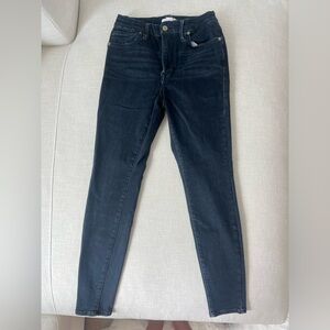 Good American Good Waist Skinny Jeans